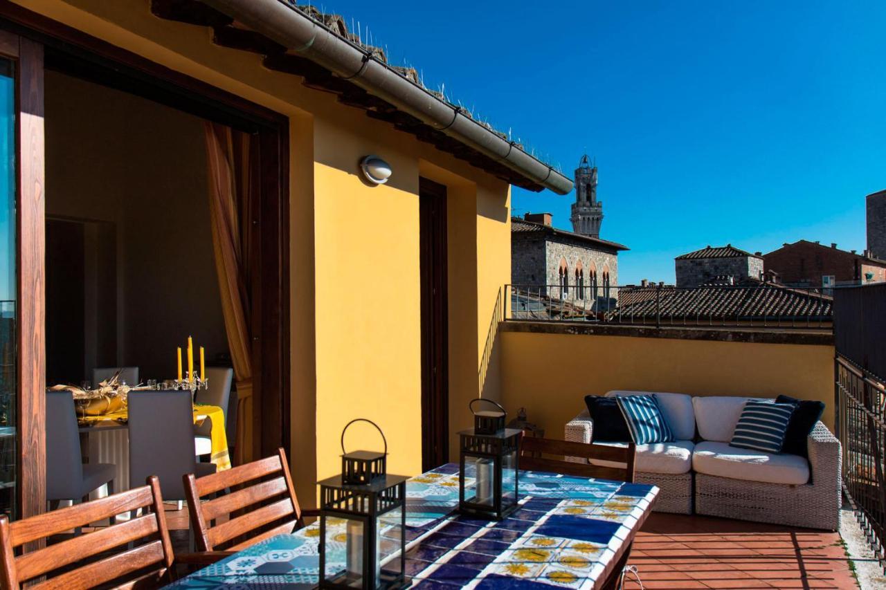 Appartement La Terrazza Sul Duomo à Sienne Extérieur photo